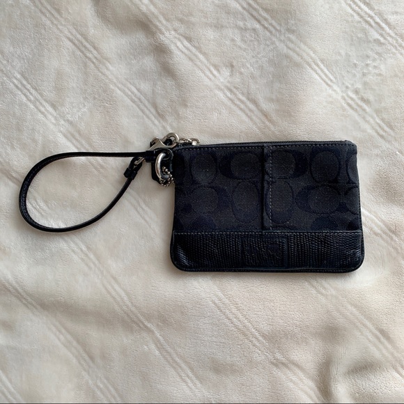 Coach Handbags - Coach Small Logo Wristlet